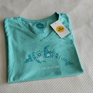 V neck dolphin Life is Good  tshirt